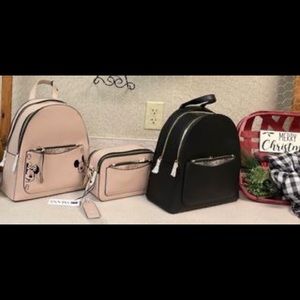 Domani crossbody handbag in cream leather.